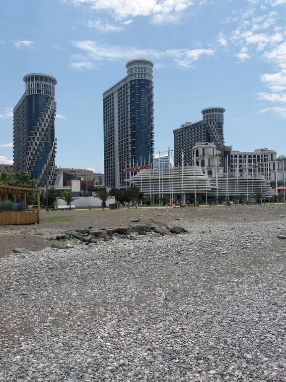 Orbi Sea Towers On Khimshiashvili 15 Апартаменти